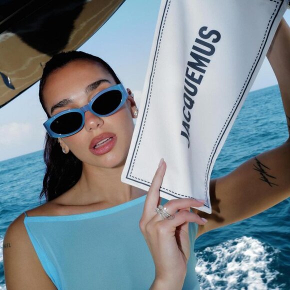 Jacquemus OVALO JAC/4 C8 Cat Eye Sunglasses - Red\\Grey main image 10
